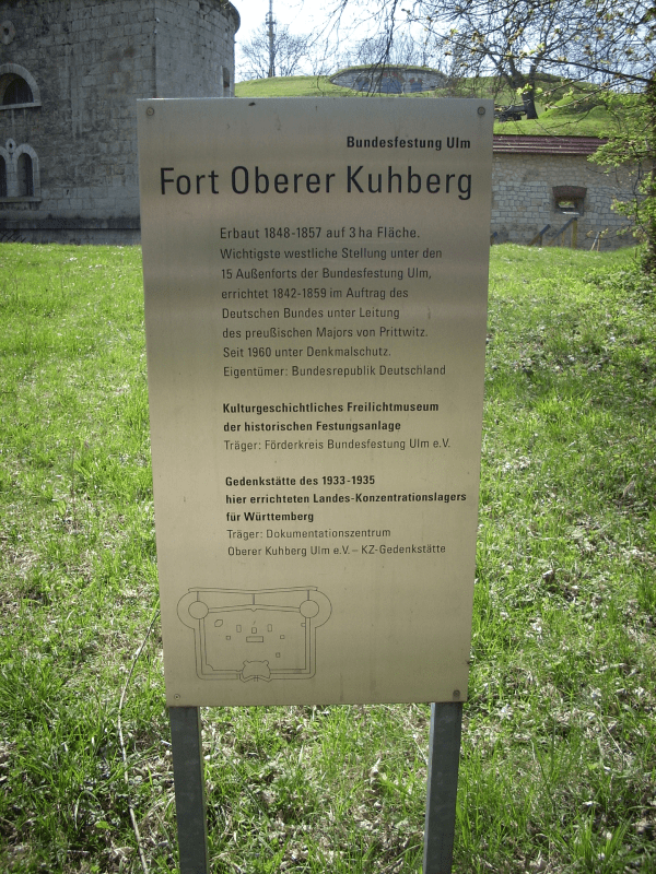 Fort_Oberer_Kuhberg_Gedenktafel