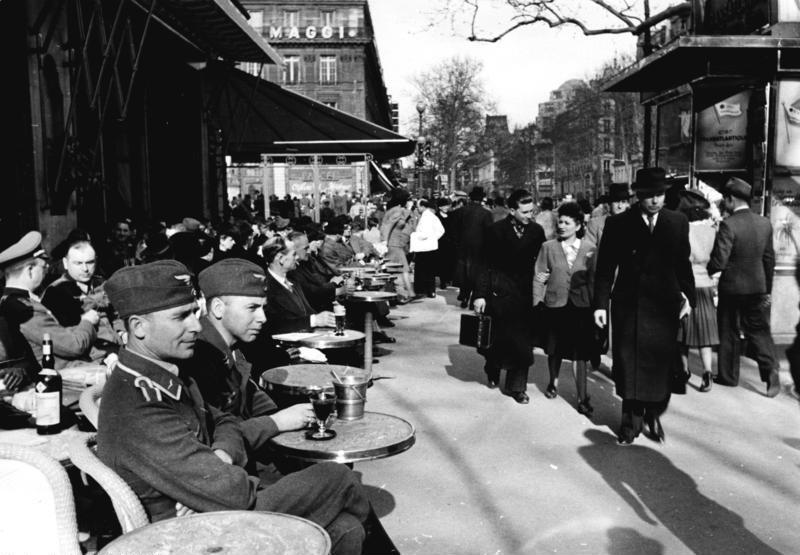 Pariser Straßenszene, 1941