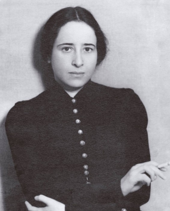 Photograph of Hannah Arendt in 1933