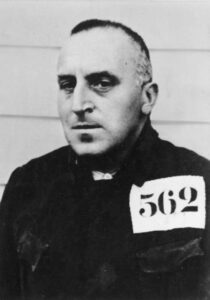 Schriftsteller und Journalist Carl von Ossietzky im KZ Esterwegen im Oktober 1935.